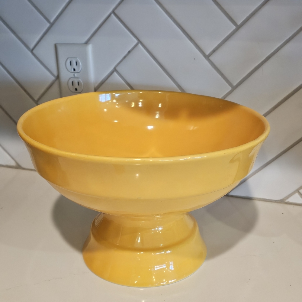 Pottery barn Yellow Ceramic Fruit Bowl - Picture 2 of 3